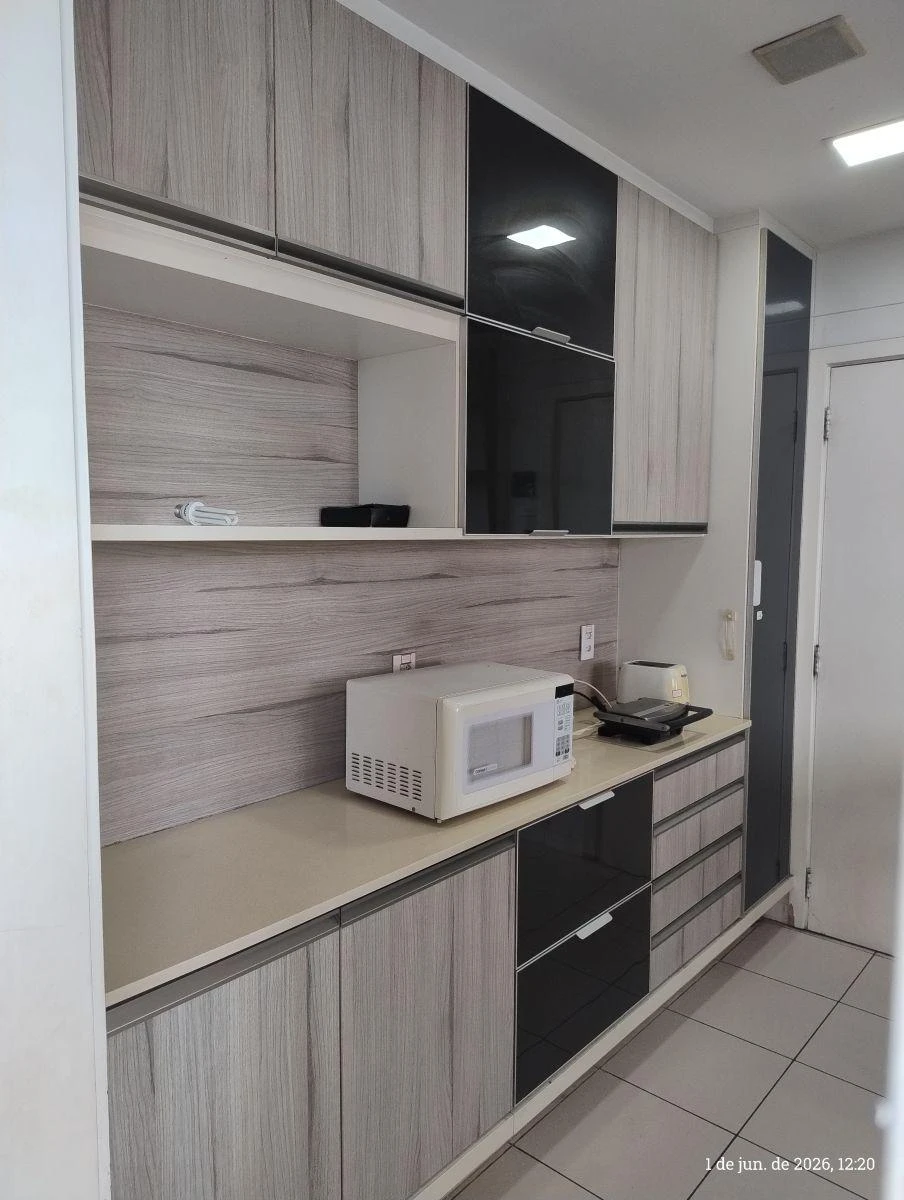 234 m² unfurnished apartment with 4 en-suite bedrooms — photo 30