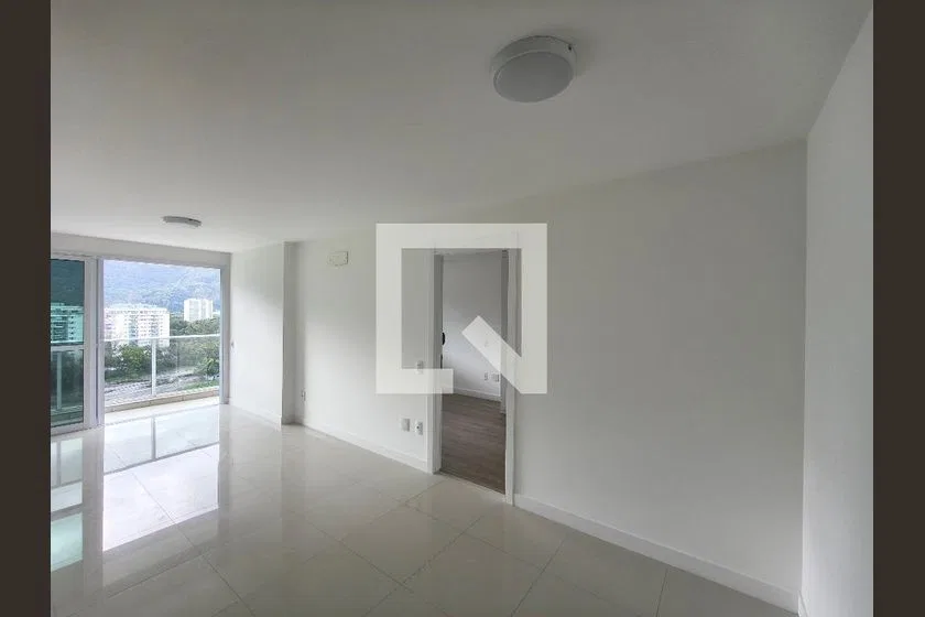 2-bedroom apartment with a mountain view — photo 9