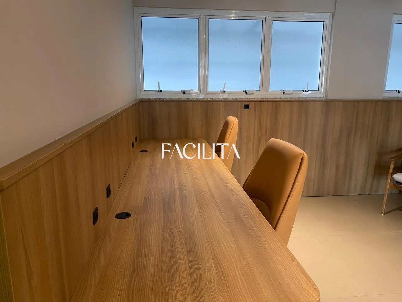 1-bedroom apartment with 3 parking spaces and 120 m² on 4th floor — photo 16