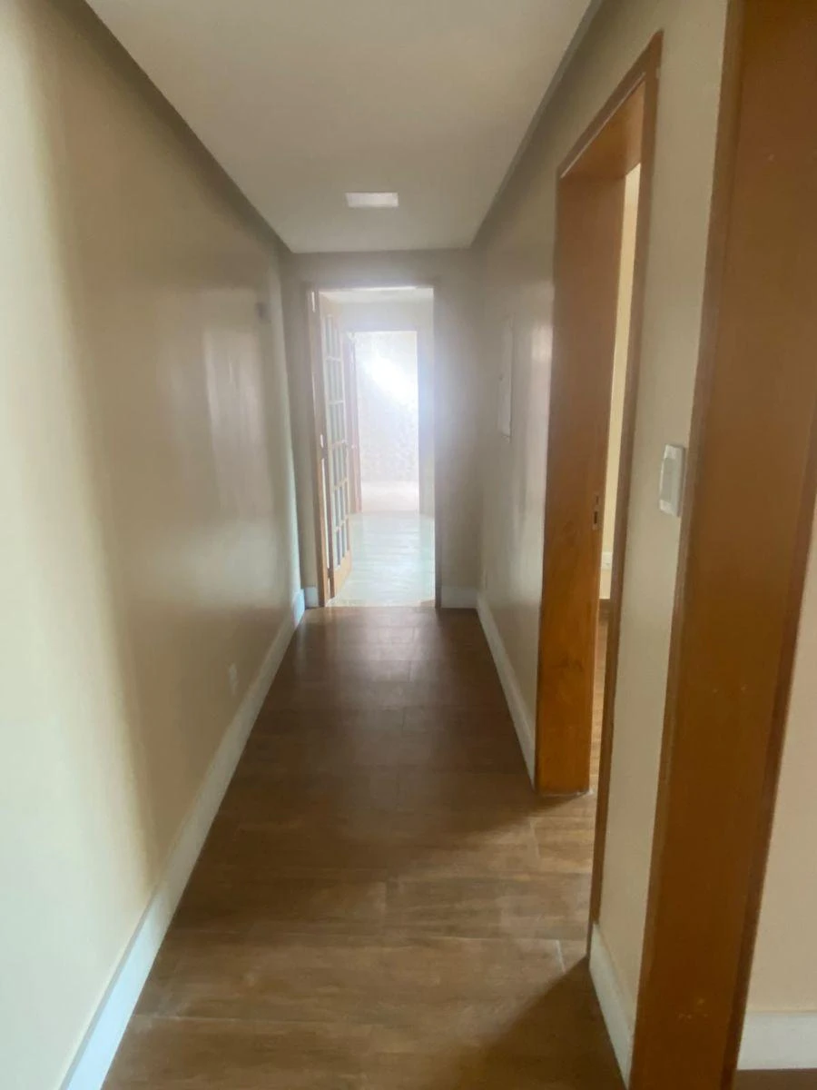 House with 1 en-suite bedroom and 1 total bathroom — photo 11