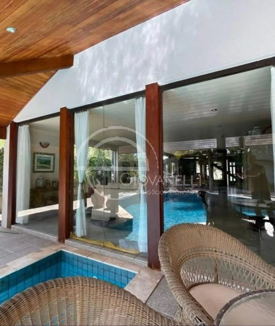 Furnished residential house with 4 bedrooms and 4 bathrooms — photo 13