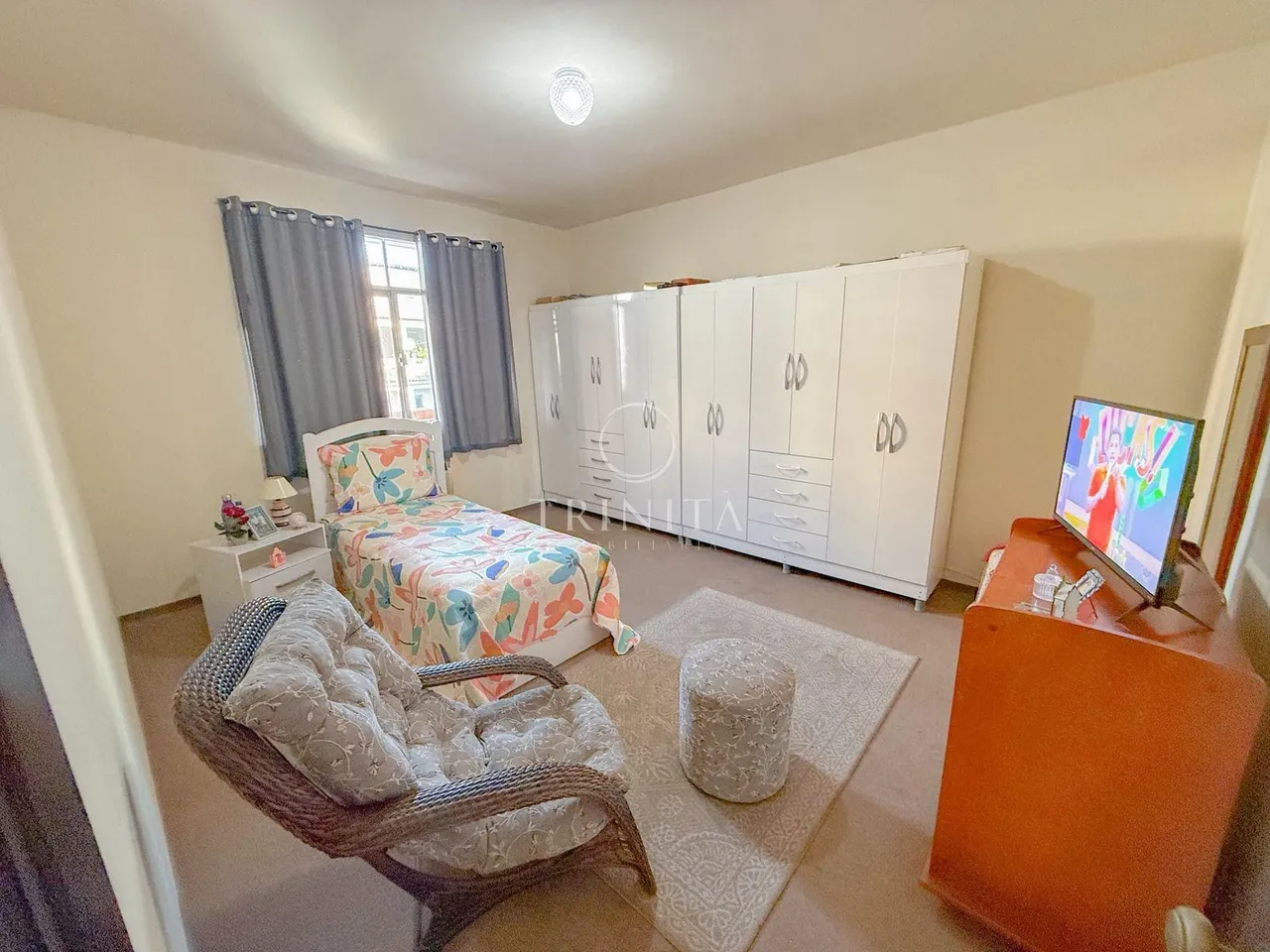 Furnished house with 5 bedrooms and separate kitchen — photo 8