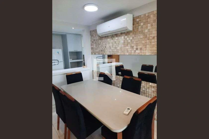 Apartamento mobiliado com 3 quartos e 2 banheiros — photo 10