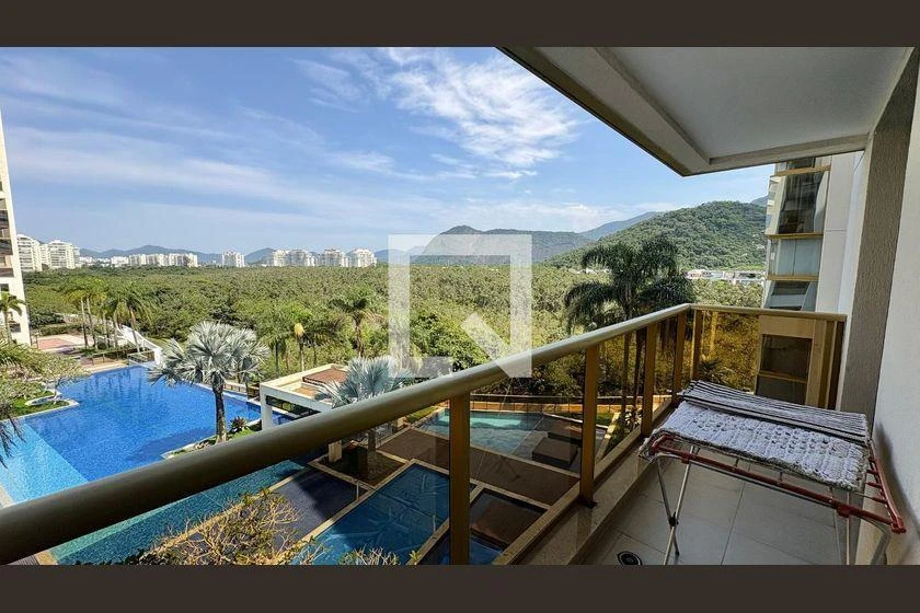 Apartment, 217 m², with a glass-enclosed balcony — photo 32