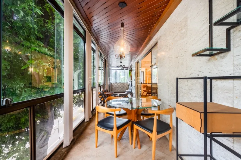 Apartamento de 2 quartos com varanda fechada — photo 10