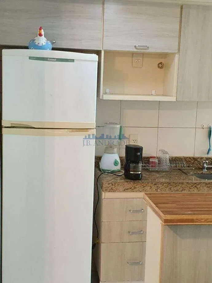 Furnished 2-bedroom apartment with a suite and balcony — photo 20