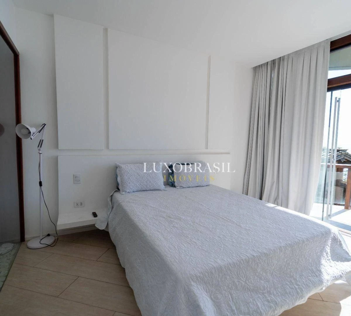 Будинок із 6 люксами та 9 ванними 750 м² — photo 12