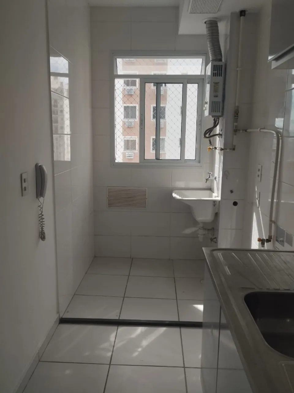 2-bedroom apartment with a washing machine — photo 2