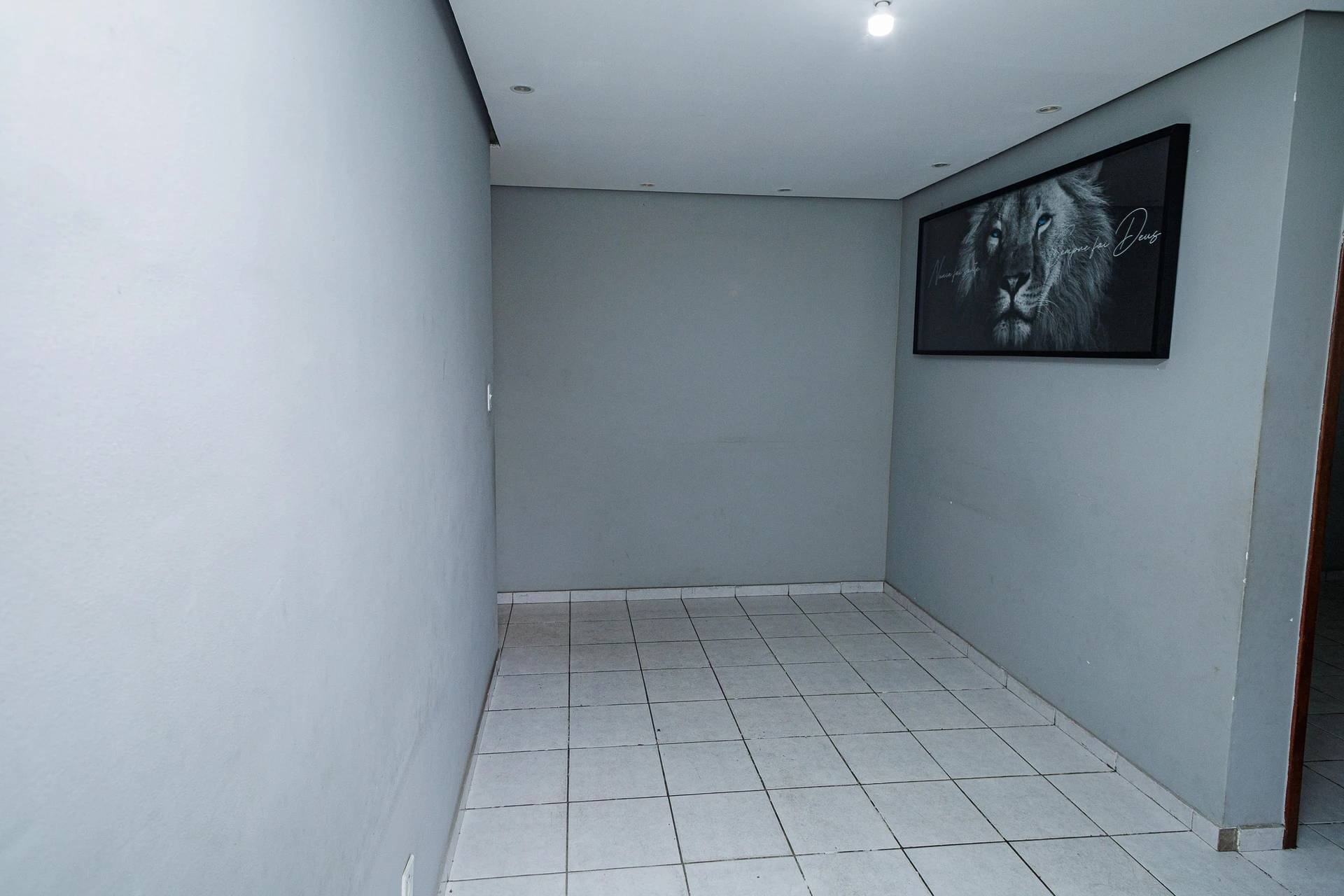 Unfurnished 2-bedroom apartment with 1 bathroom — photo 18