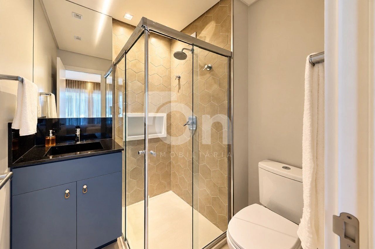 One-bedroom apartment with a water view — photo 17