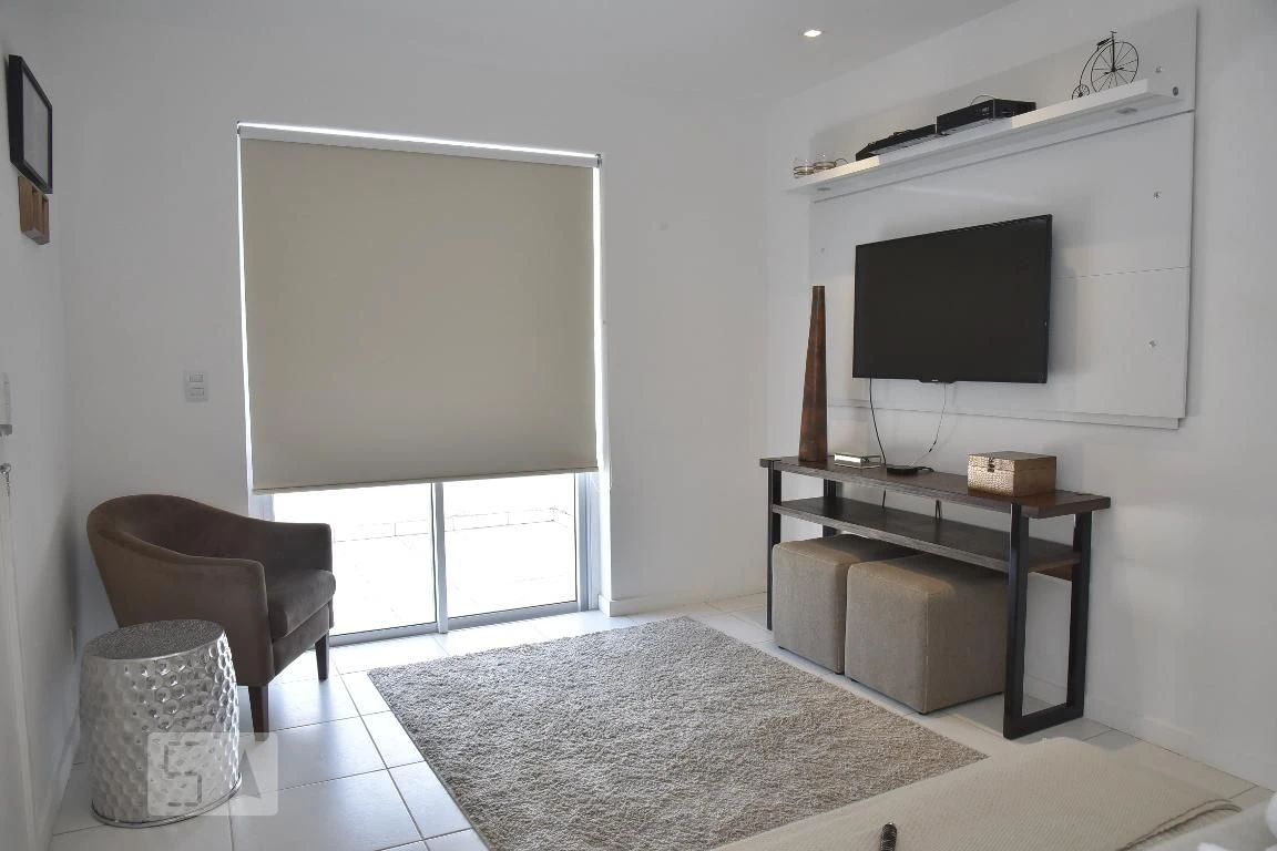 Apartamento mobiliado com 5 quartos e 2 suítes — photo 74