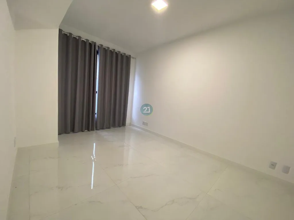 Apartment with open-plan kitchen and 1 bedroom — photo 8
