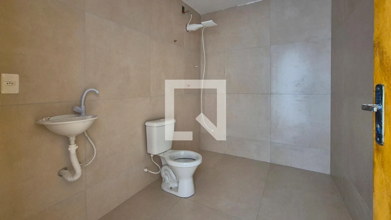 2-bedroom apartment with balcony and mountain view — photo 7