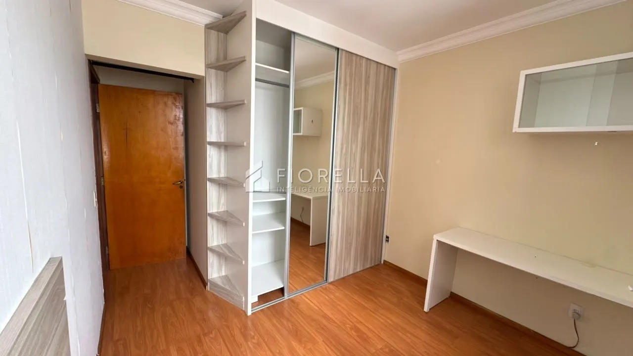 113 m² apartment with a home office and a water view — photo 5