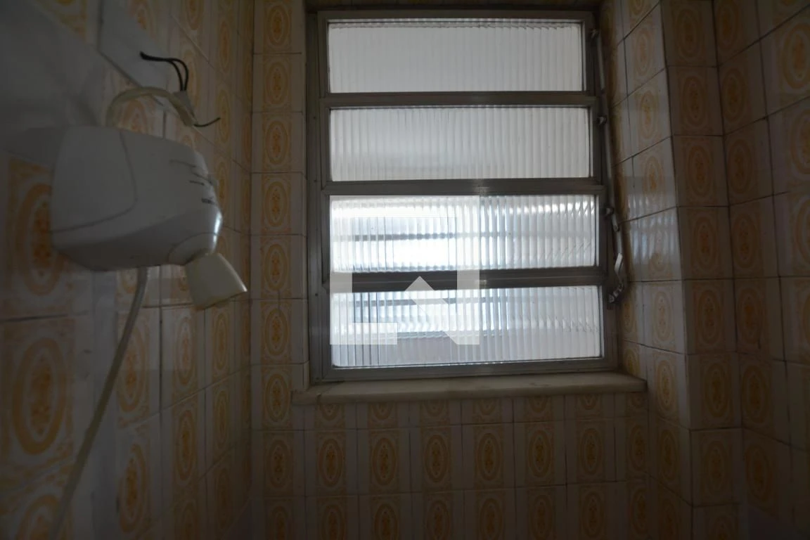 Apartamento com 2 quartos, 1 banheiro e 1 vaga — photo 28