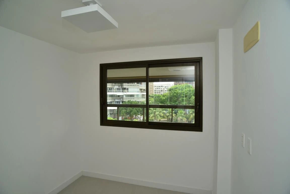 3-bedroom apartment in a building with a sauna — photo 18