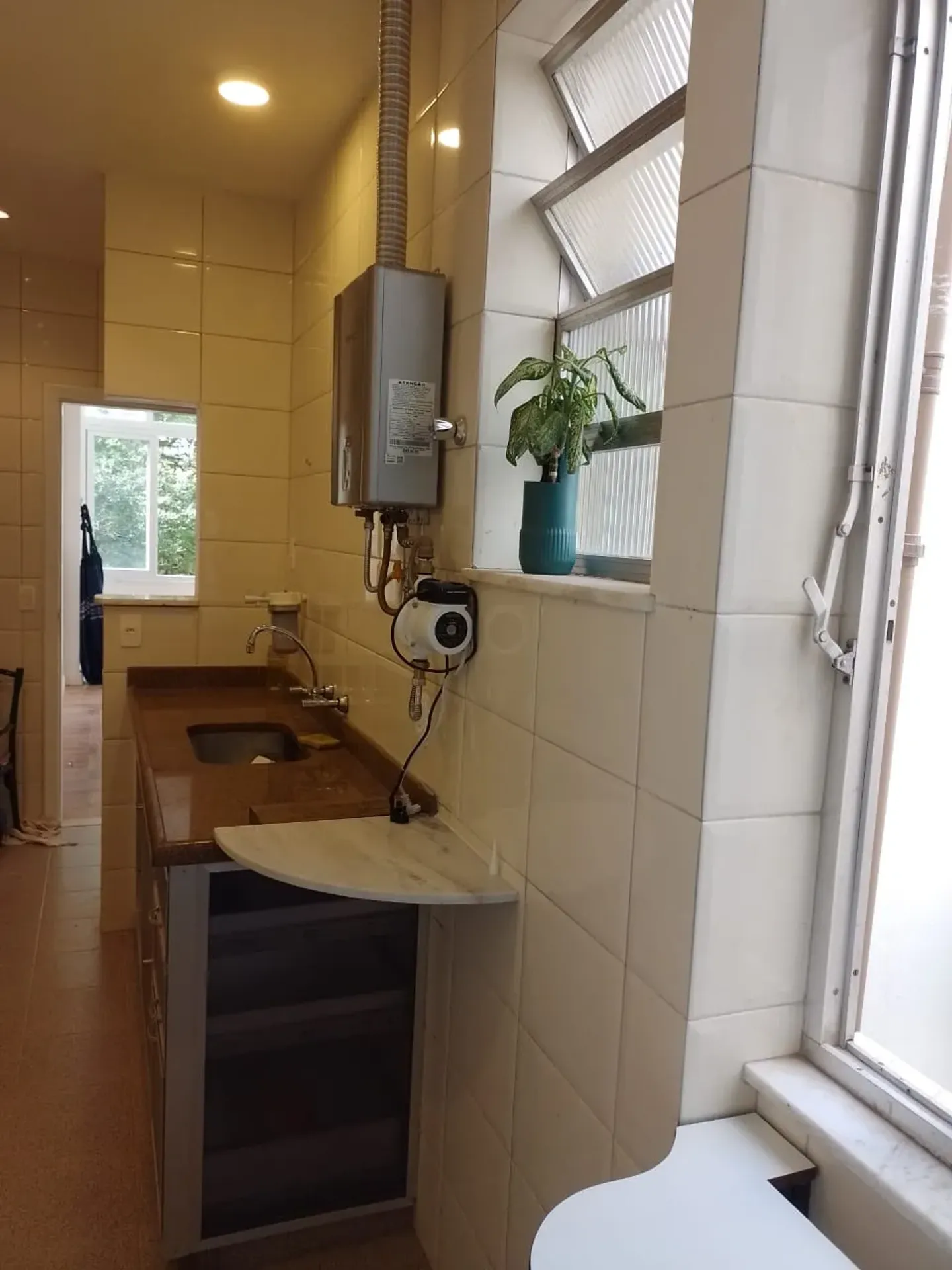 Furnished apartment, 77 m², with a bathtub — photo 35