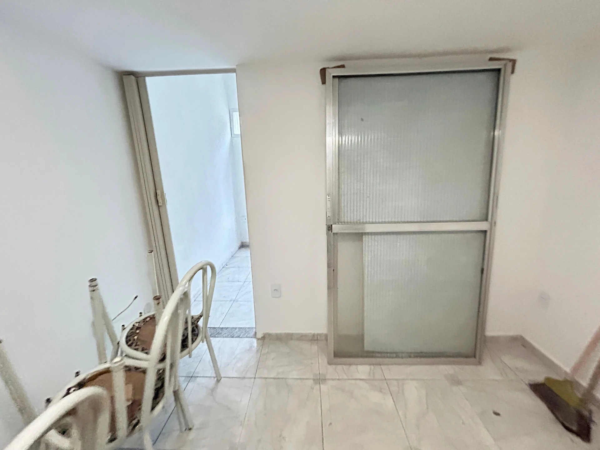 Rental studio kitnet with 1 bedroom and no parking — photo 16