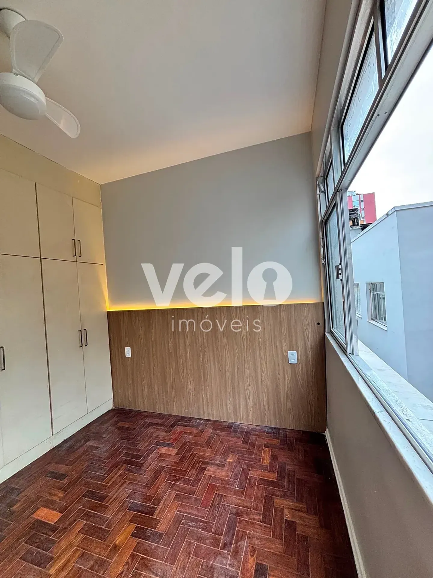Apartment, 70 m², with wood or laminate floors — photo 8
