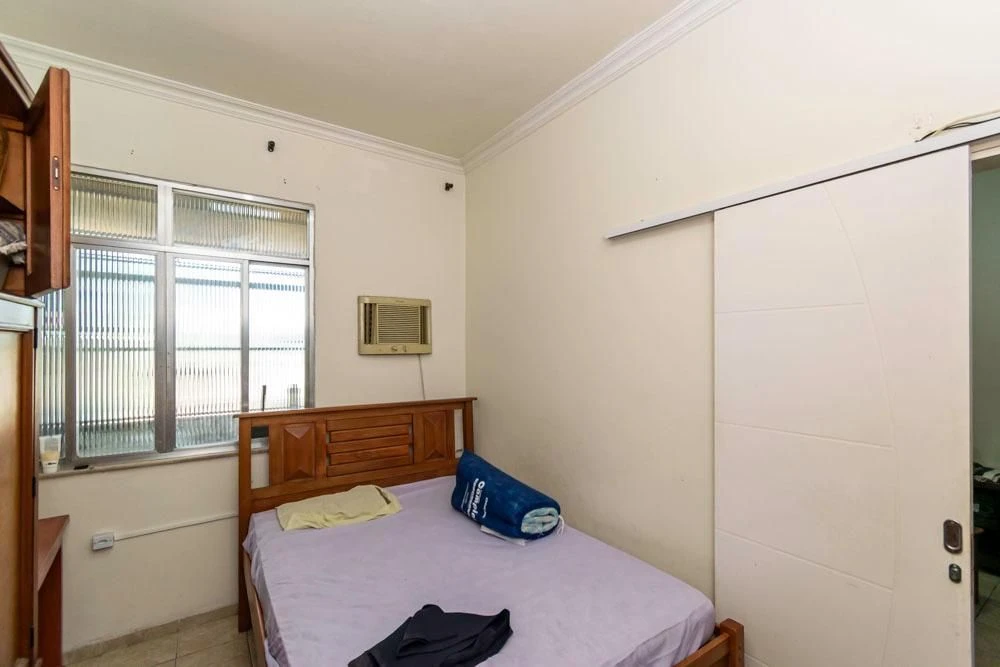 Furnished 1-bedroom apartment with 1 bathroom — photo 12