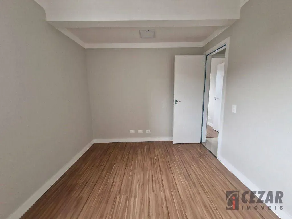 2-bedroom apartment with suite and 2 bathrooms — photo 17