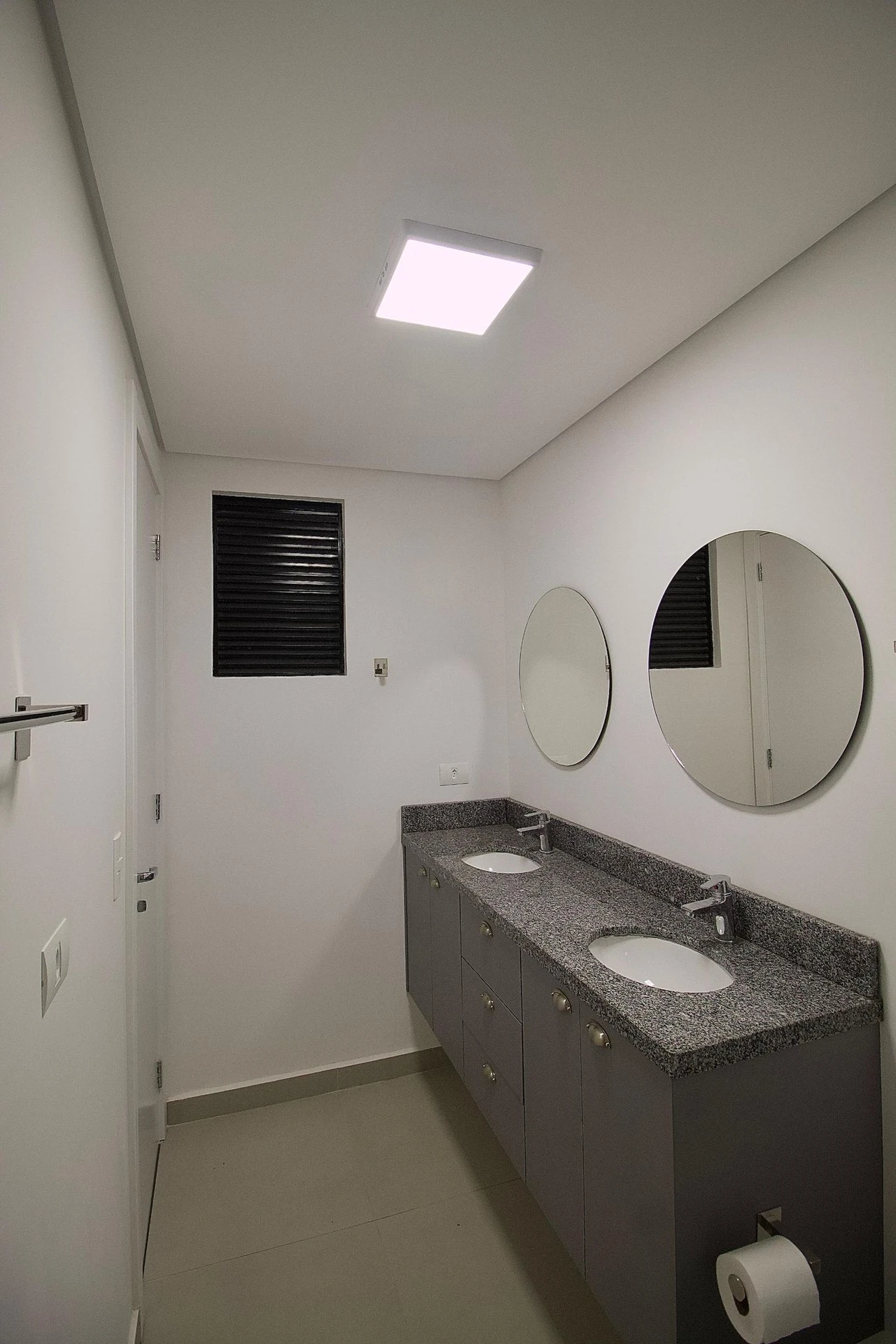 3-bedroom apartment with a dishwasher in Curitiba — photo 24