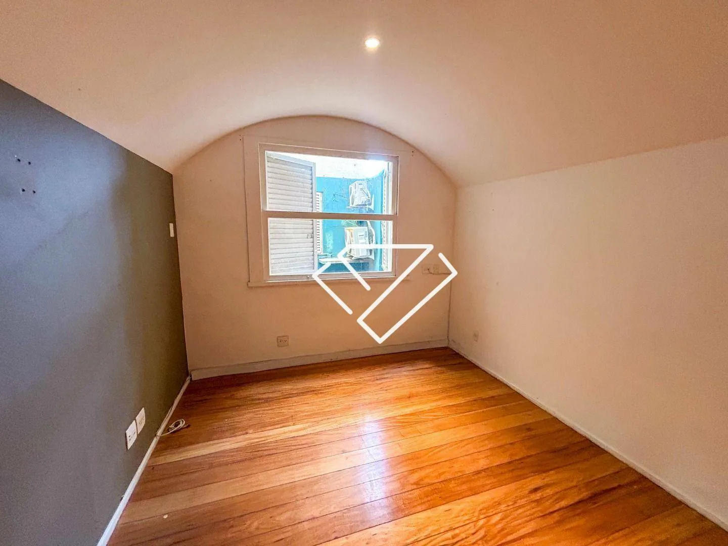 4 quartos e jacuzzi: apartamento de 172 m² — photo 9