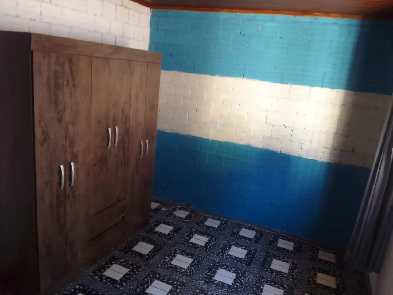 Unfurnished 1-bedroom house with no parking space — photo 3