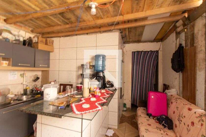 Furnished house with 2 bedrooms and 42 m², 2 baths