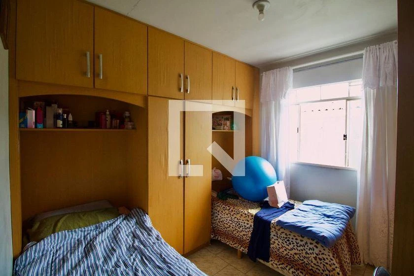 360 m² house with a washing machine and a home office — photo 13