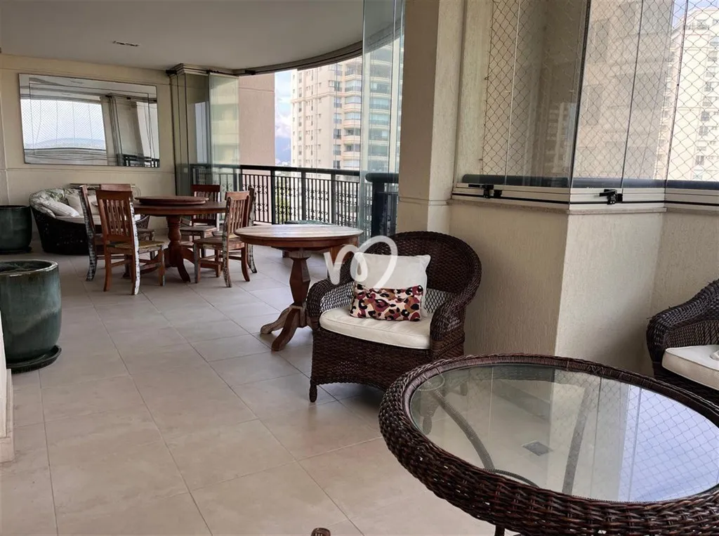 Furnished 4-bedroom apartment with home office — photo 9