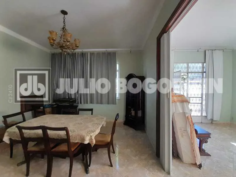 Будинок 360 м² із спільним басейном — photo 9