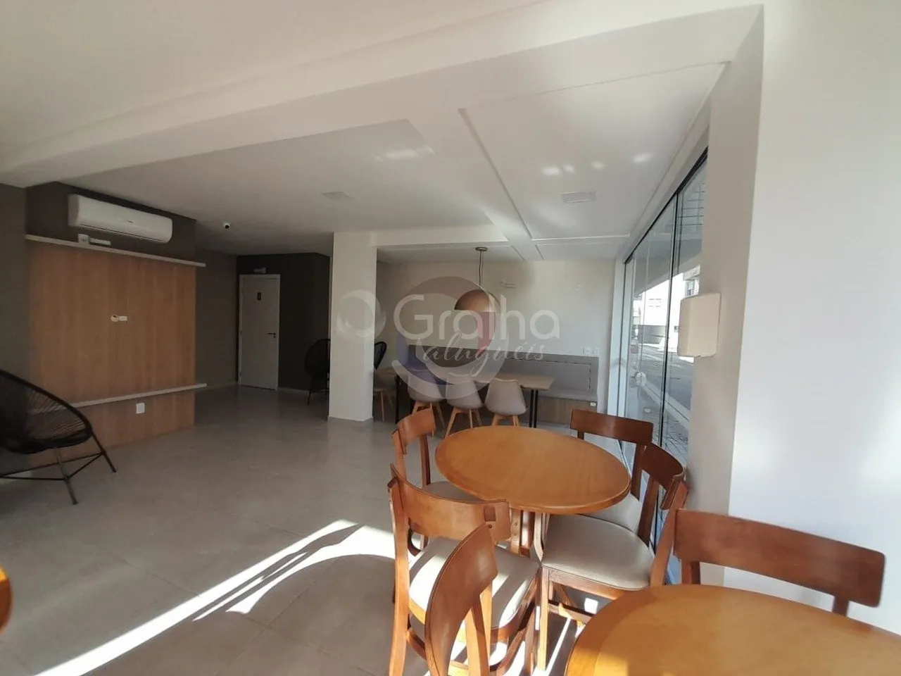 3-bedroom apartment with a home office — photo 28