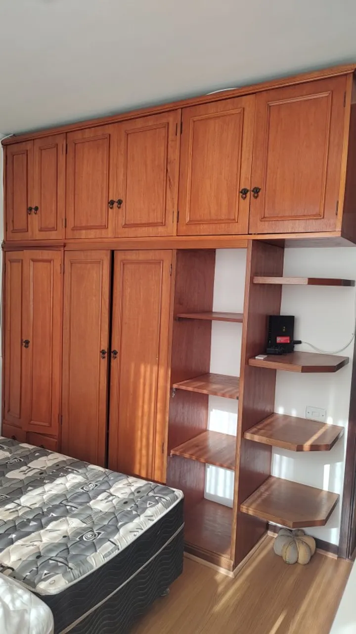 3-bedroom rental apartment with enclosed glass balcony — photo 14