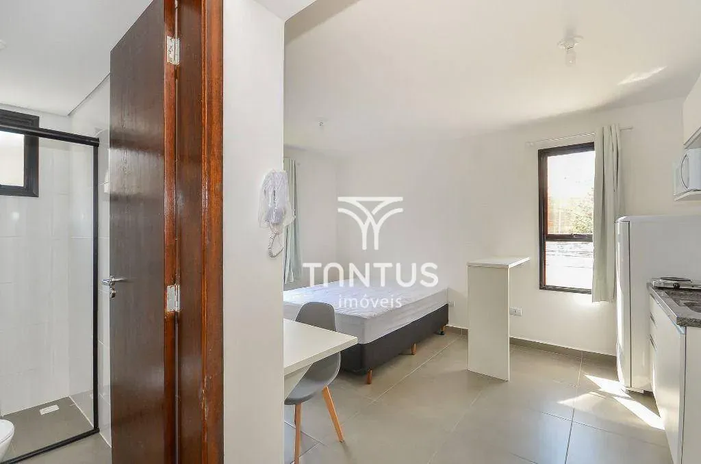 Furnished 19 m² studio with 1 bedroom, no parking — photo 2