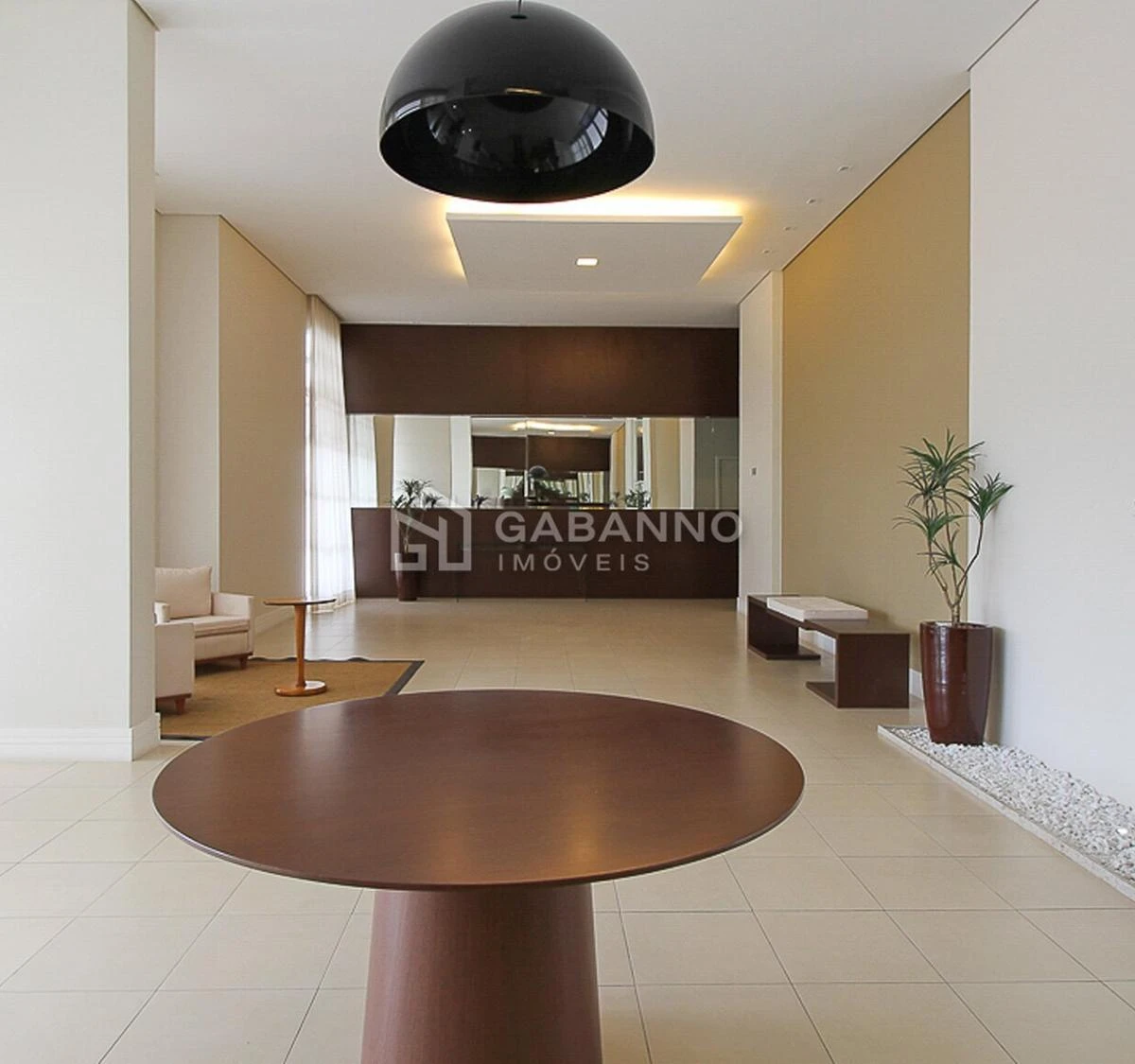 Apartamento mobiliado, 113 m², com varanda envidraçada — photo 2