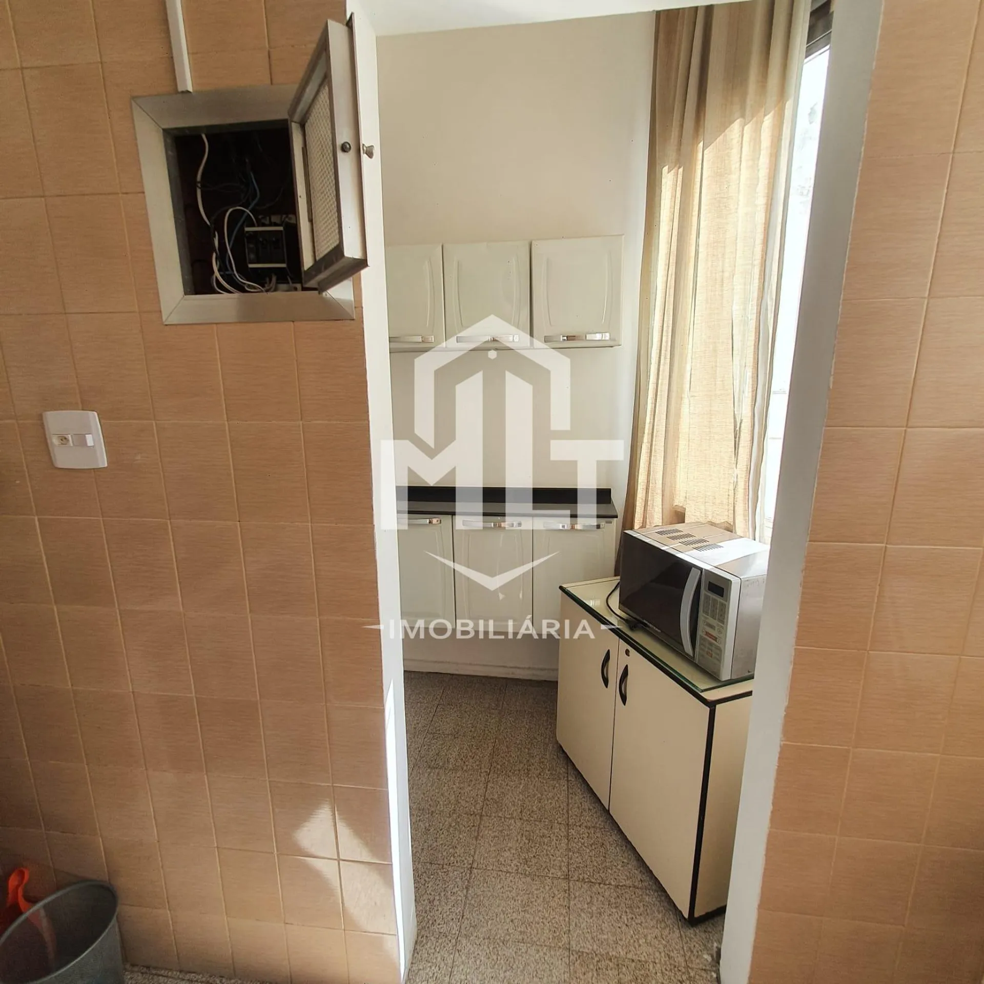 Apartment, 53 m², with wood or laminate floors — photo 14