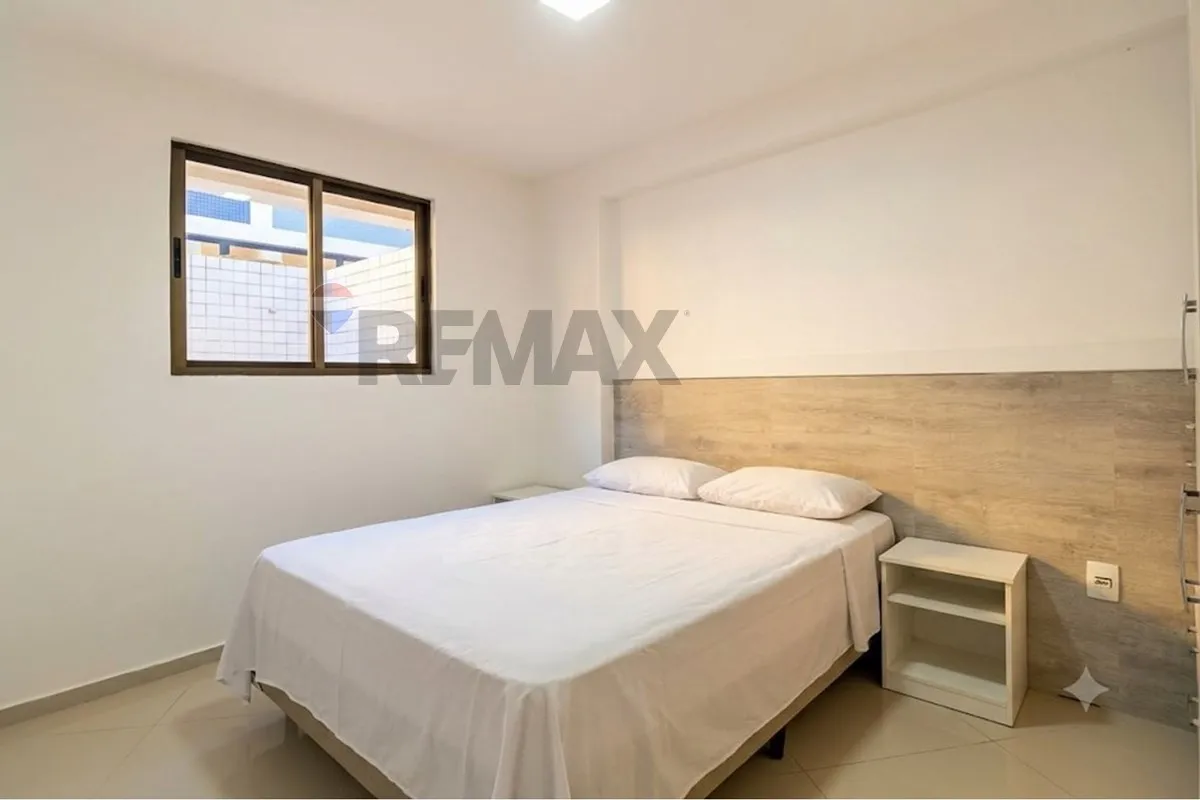 Furnished 1-bedroom apartment with built-in wardrobes — photo 9