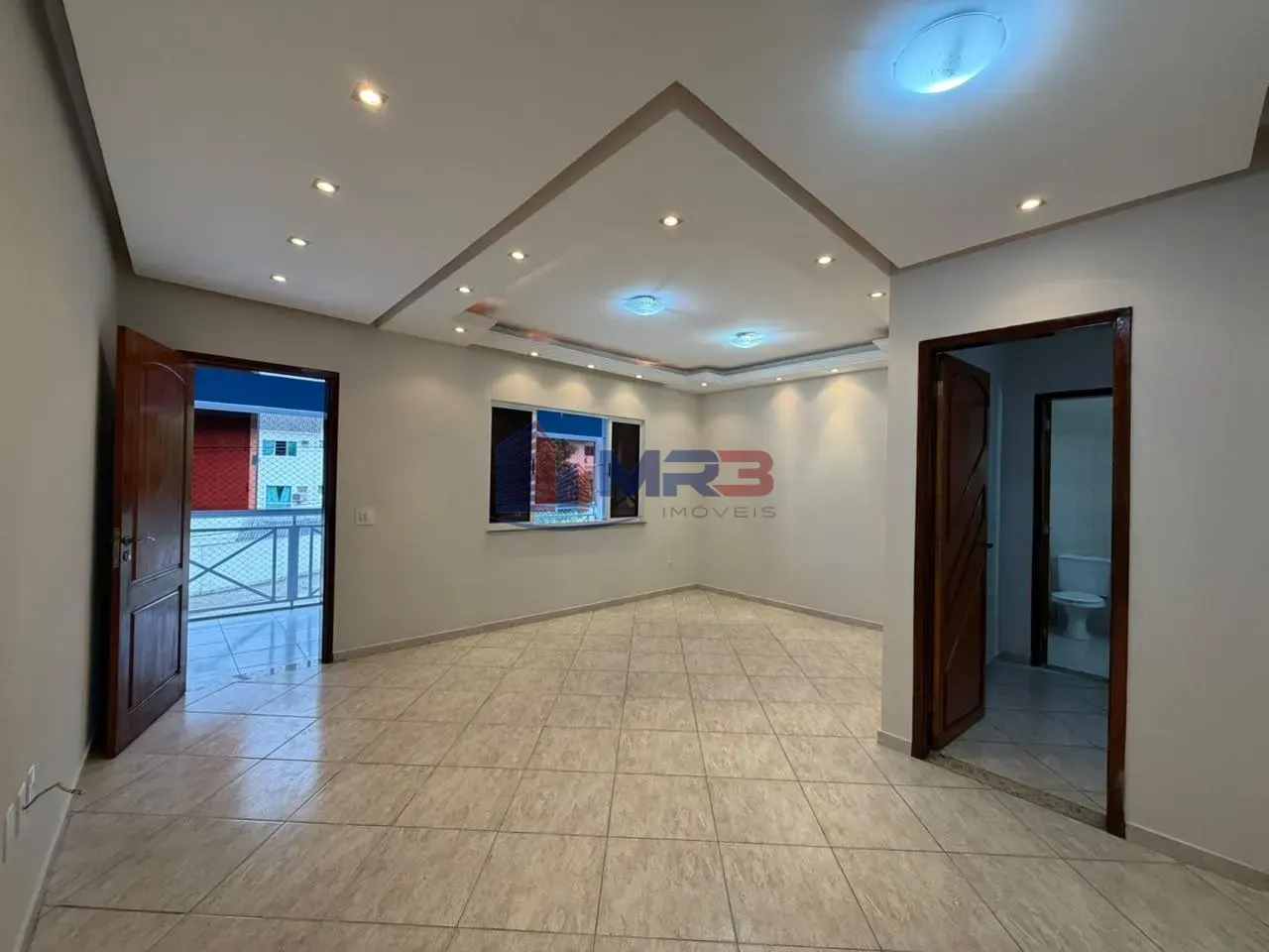 Apartamento de 3 habitaciones con 1 suite, 114 m² y balcón — photo 7