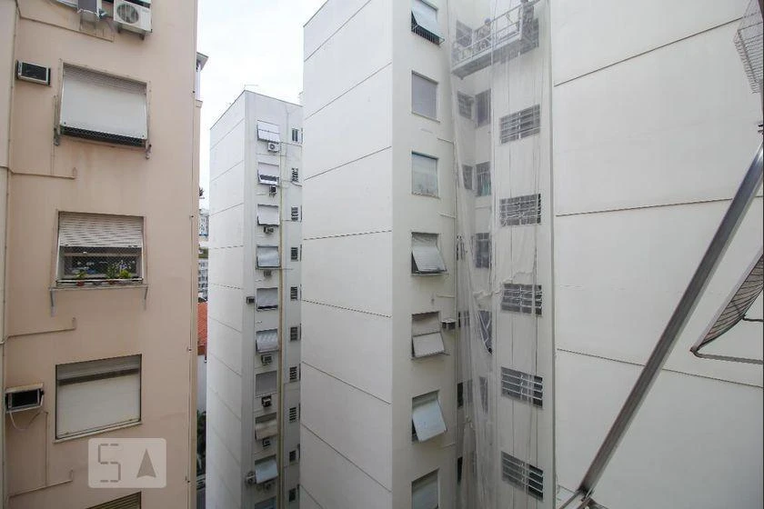 Apartamento de 80 m² com 2 quartos e cozinha separada — photo 3