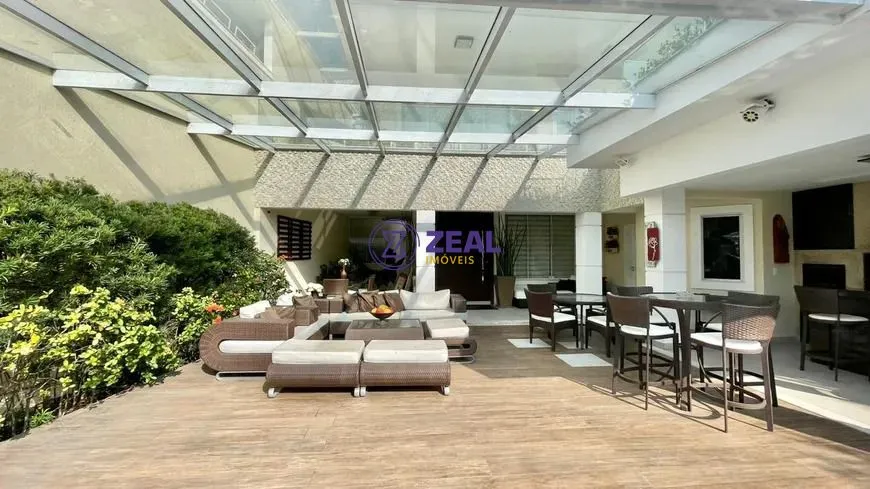 Furnished house with 4 suites and an integrated kitchen 380 m² — photo 12