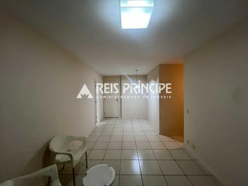 2-bedroom apartment with 1 en-suite and balcony — photo 23