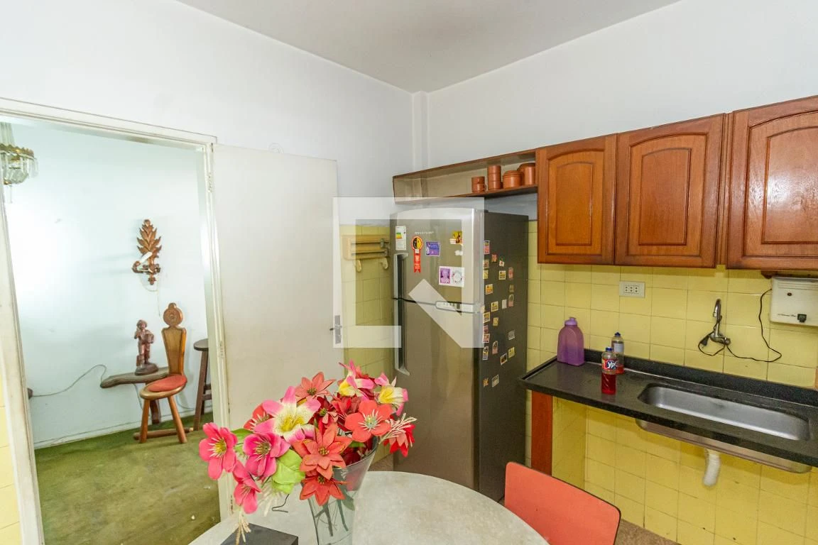 Furnished 3-bedroom apartment with BBQ area — photo 24
