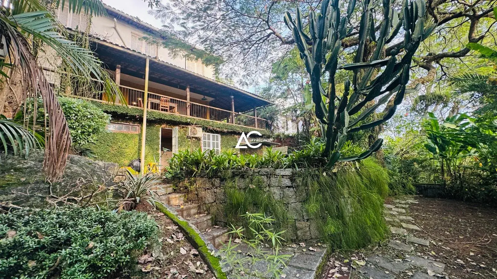Furnished house with 4 bedrooms and private garden — photo 54