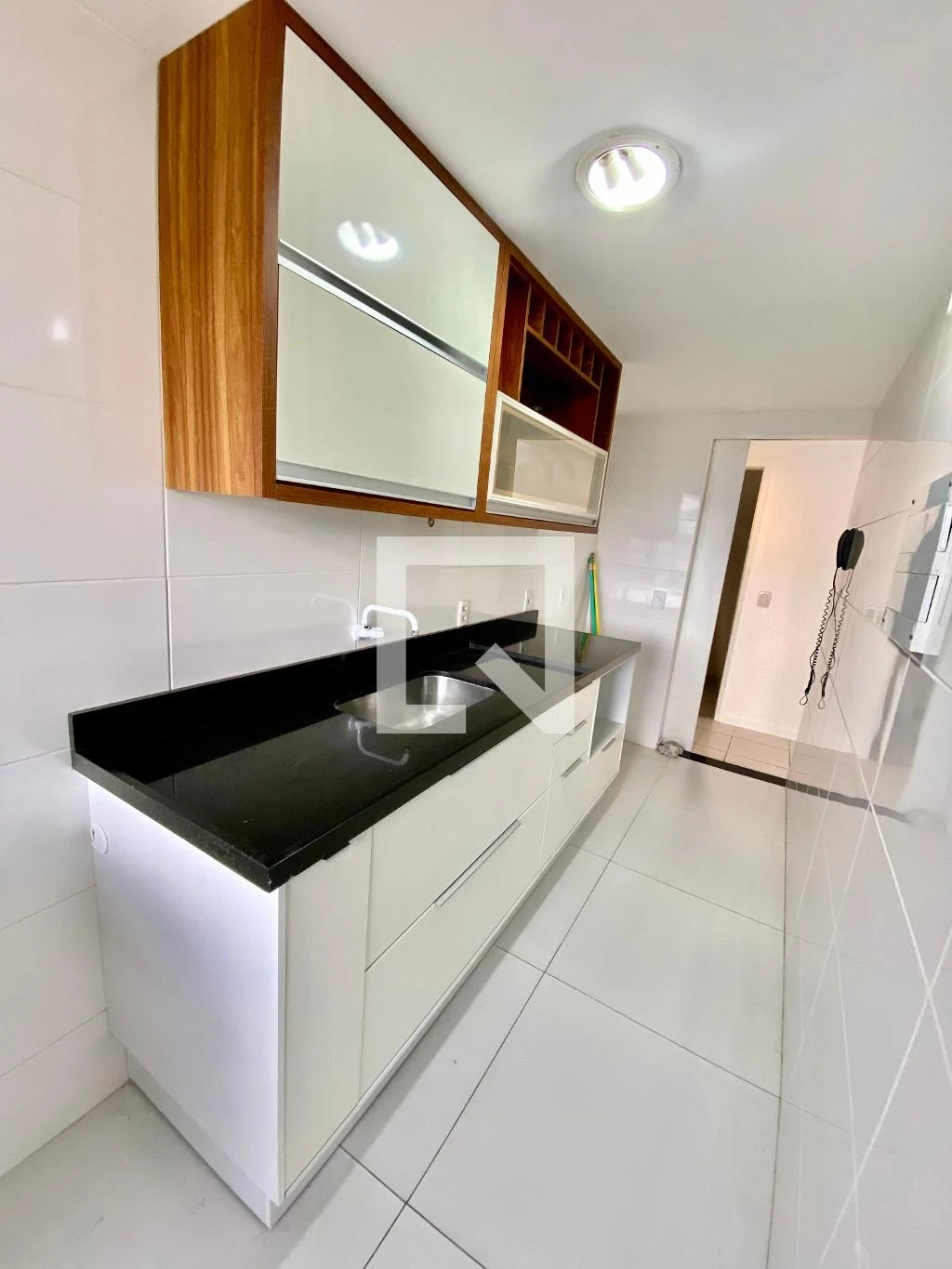 Apartamento de 2 quartos em condomínio com piscina — photo 8
