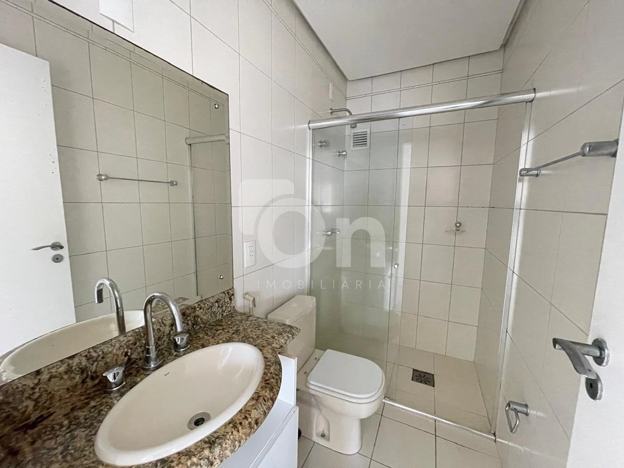 2-bedroom apartment with a water view in Florianópolis — photo 10