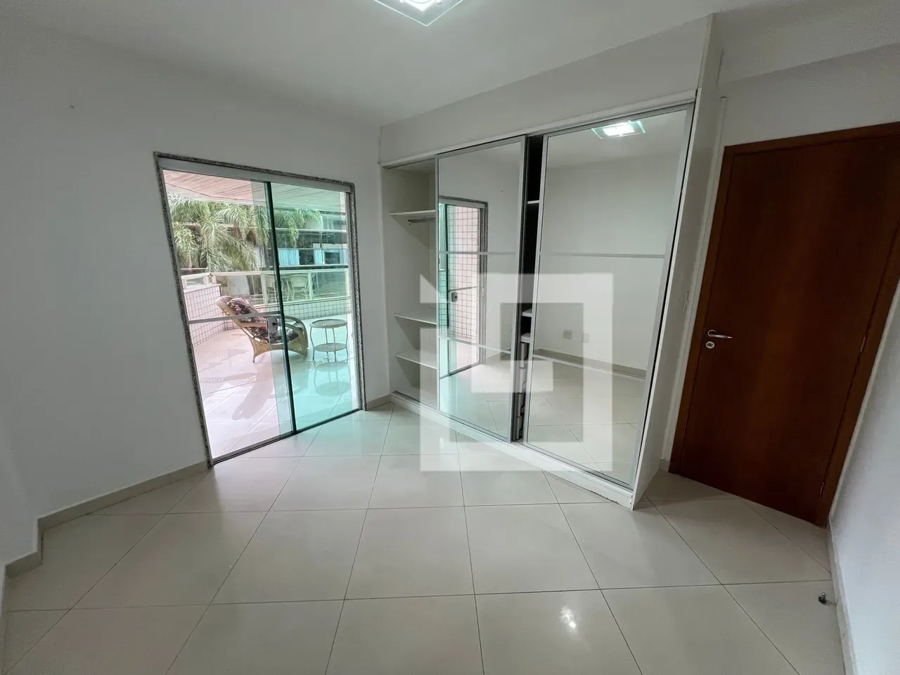 Apartamento de 2 quartos, sendo 1 suíte, 100 m² — photo 3
