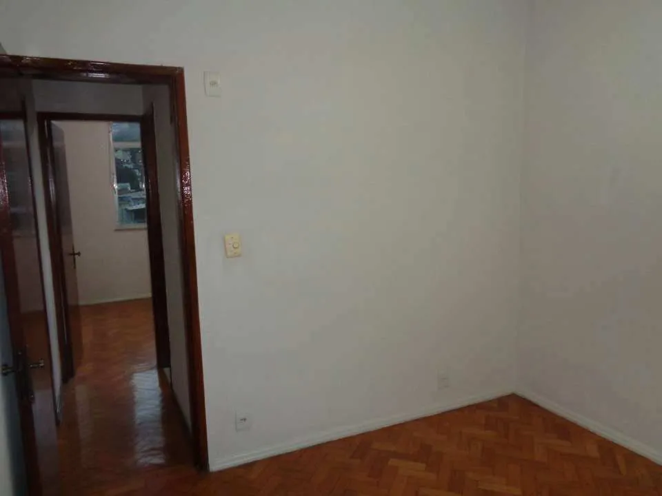Apartment with a separate kitchen and 2 bedrooms — photo 7