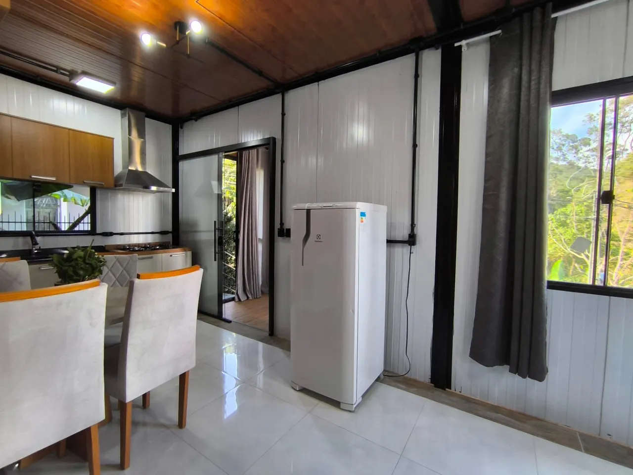 Mountain view in a one-bedroom house, 36 m² — photo 5