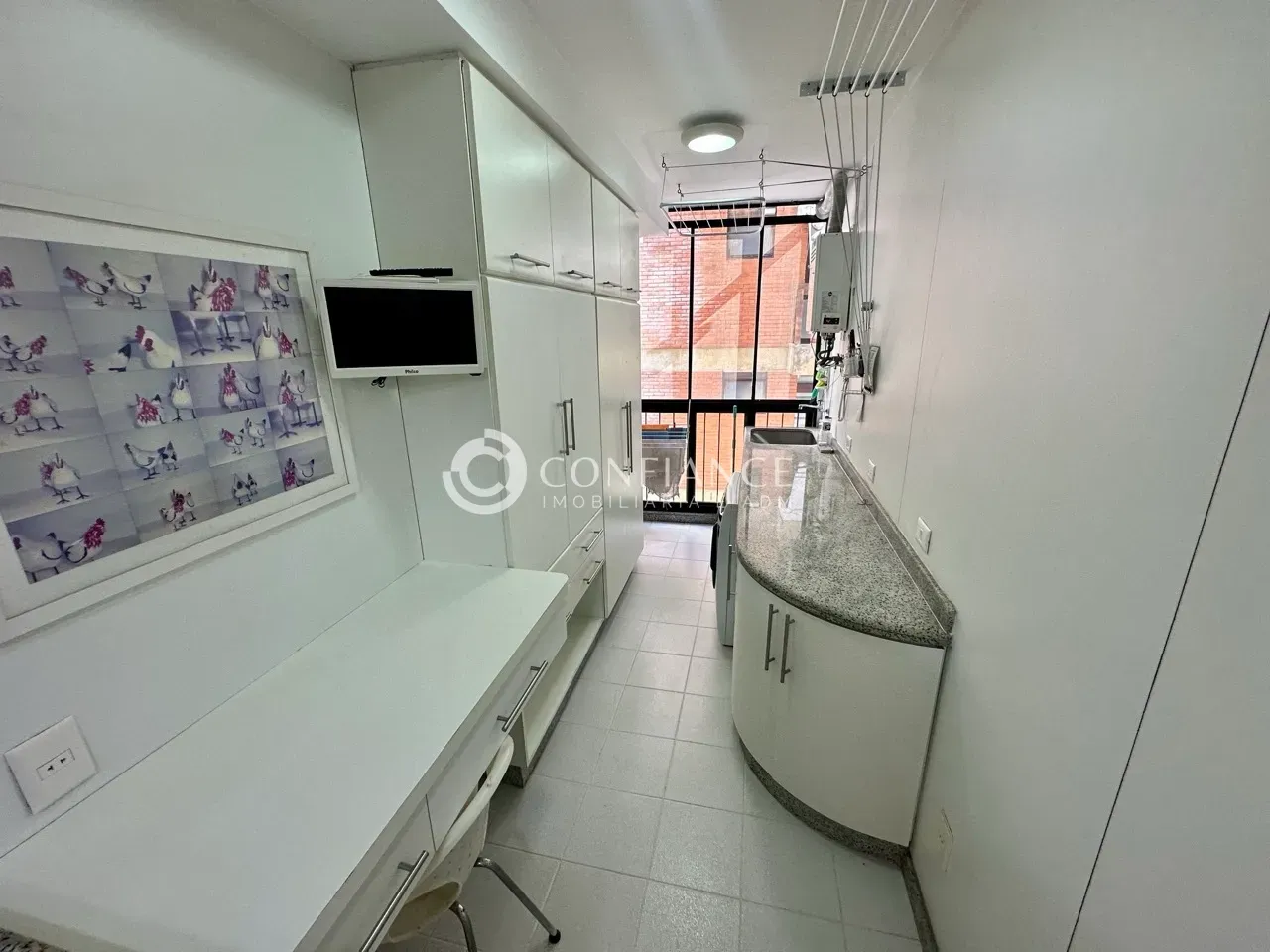 Apartamento de 230 m² com 2 quartos e armários embutidos — photo 51